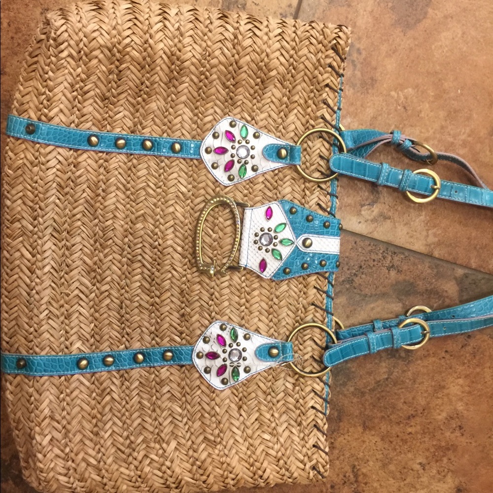 Large guess brand beach/travel tote
